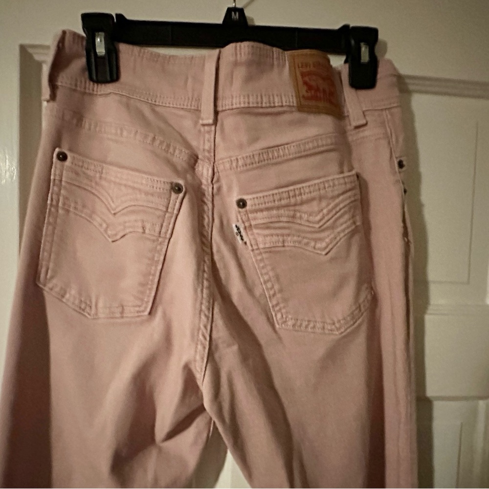 Levi's Women's Light Pink Jeans - Picture 5 of 10
